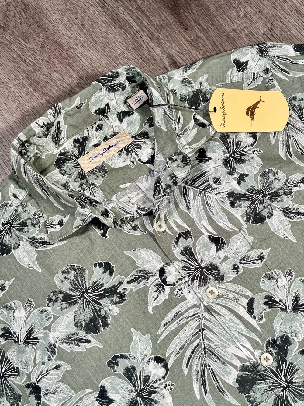 New Tommy Bahama Mens Large Shirt Iceberg Green Floral Tropical Camp Button Up
